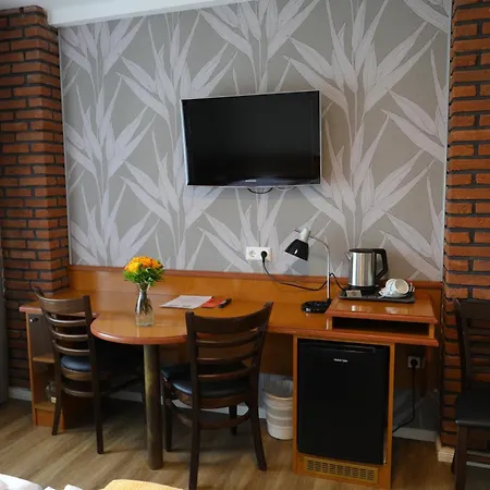 Pirol Hotel